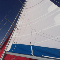 Crosscut fullbatten mainsail