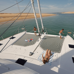 Nets for Lagoon 620 (pair)