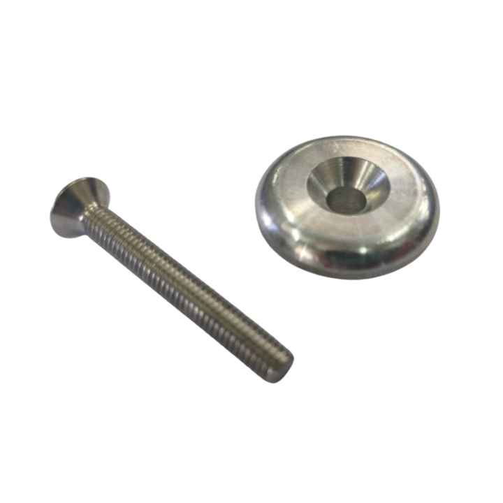 Pion de laçage pour filet de multicoque | Segelmacher in Frankreich - Bootssegel nach Maß